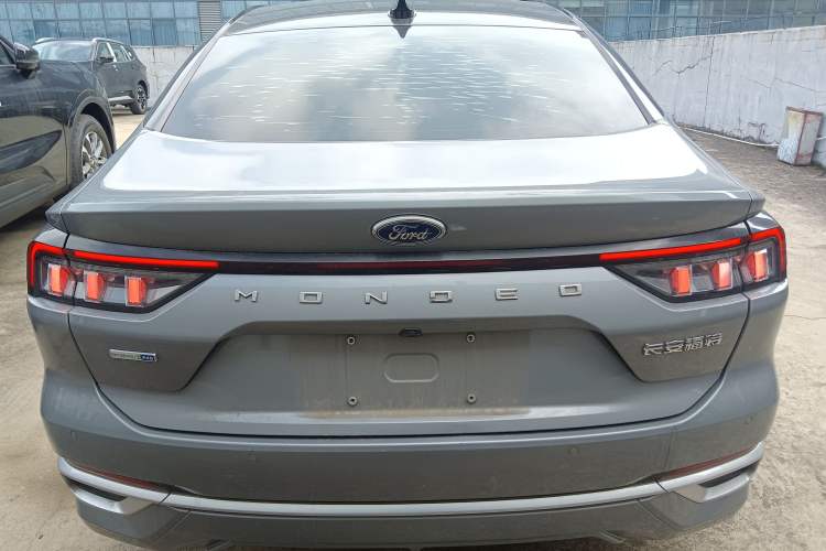 Used Ford Mondeo 2022 Restyled EcoBoost 245 Luxury Version Exterior 4