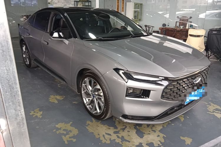 Used Ford Mondeo 2022 Facelifted EcoBoost 245 Ultimate Edition Front Right 45 Deg