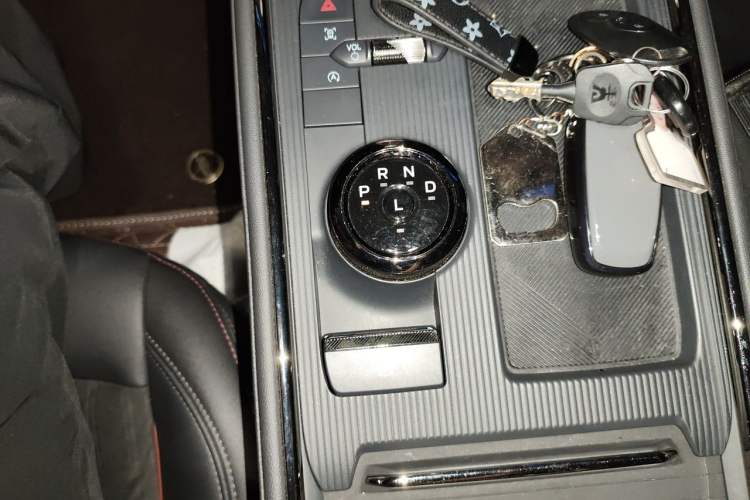 Used Ford Mondeo 2022 Restyled EcoBoost 245 Luxury Version Gear Lever