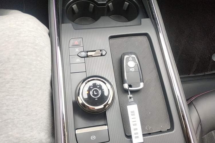 Used Ford Mondeo 2022 Restyled EcoBoost 245 Luxury Version Gear Lever