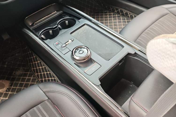 Used Ford Mondeo 2022 Restyled EcoBoost 245 Luxury Version Gear Lever