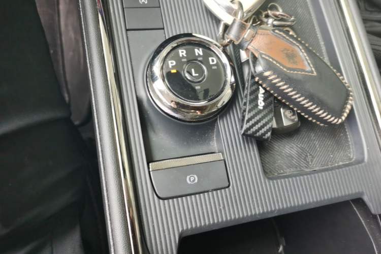 Used Ford Mondeo 2022 Restyled EcoBoost 245 Luxury Version Gear Lever