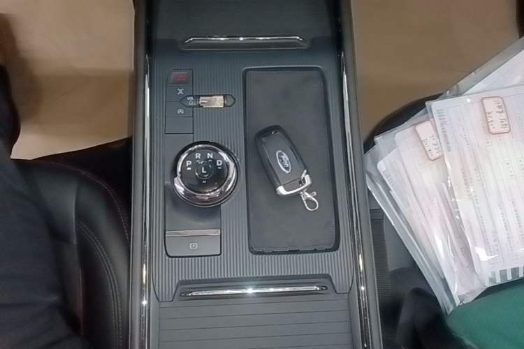 Used Ford Mondeo 2022 Restyled EcoBoost 245 Luxury Version Gear Lever