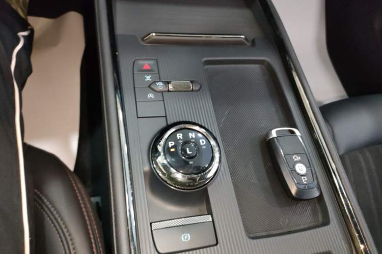 Used Ford Mondeo 2022 Restyled EcoBoost 245 Luxury Version Gear Lever