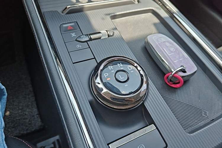 Used Ford Mondeo 2022 Restyled EcoBoost 245 Luxury Version Gear Lever