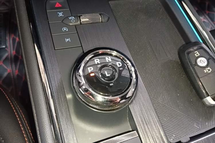 Used Ford Mondeo 2022 Facelifted EcoBoost 245 Ultimate Edition Gear Lever