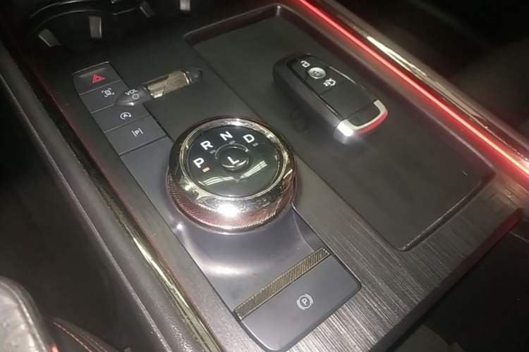 Used Ford Mondeo 2022 Facelifted EcoBoost 245 Ultimate Edition Gear Lever