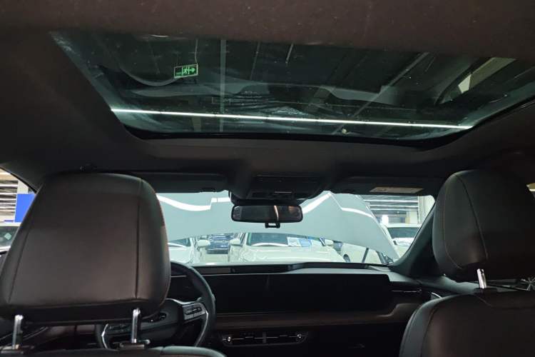 Used Ford Mondeo 2022 EcoBoost 245 Ultimate Model Headliner