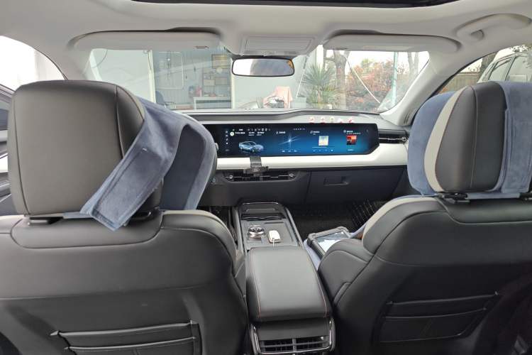 Used Ford Mondeo 2022 Restyled EcoBoost 245 Luxury Version Headliner