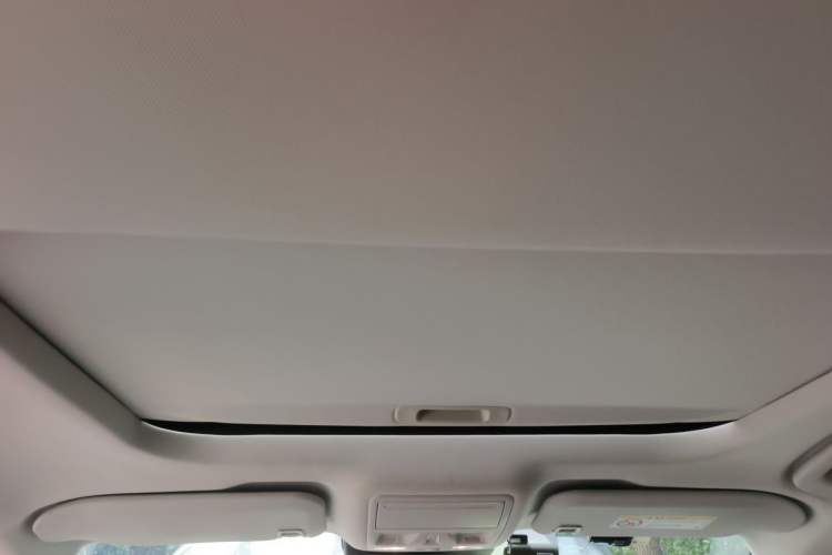 Used Ford Mondeo 2022 EcoBoost 245 Luxury Model Headliner
