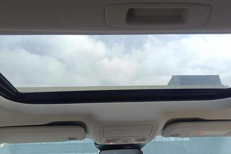 Used Ford Mondeo 2022 Restyled EcoBoost 245 Luxury Version Headliner