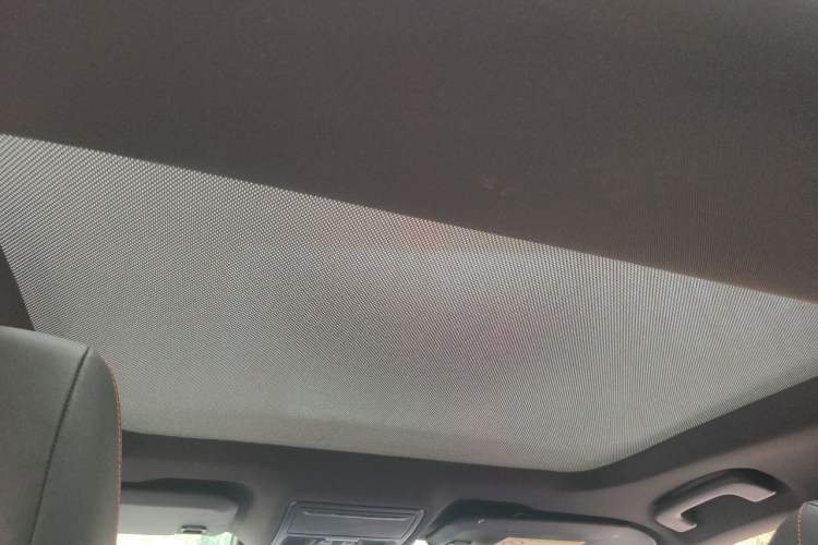 Used Ford Mondeo 2022 Facelifted EcoBoost 245 Ultimate Edition Headliner