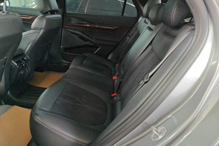 Used Ford Mondeo 2022 EcoBoost 245 Ultimate Model Interior 1
