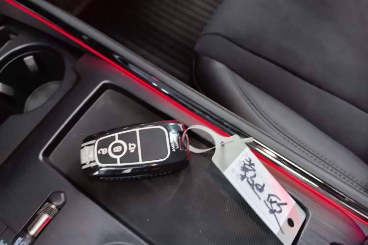 Used Ford Mondeo 2022 Facelift EcoBoost 245 ST-Line Interior 1