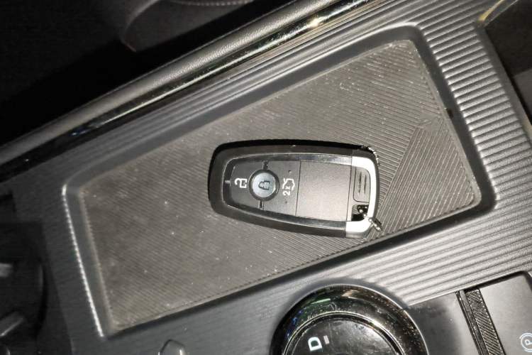 Used Ford Mondeo 2022 Restyled EcoBoost 245 Luxury Version Interior 1