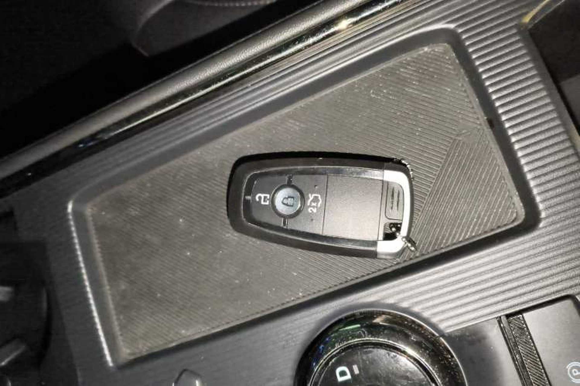Used Ford Mondeo 2022 Restyled EcoBoost 245 Luxury Version Interior 1