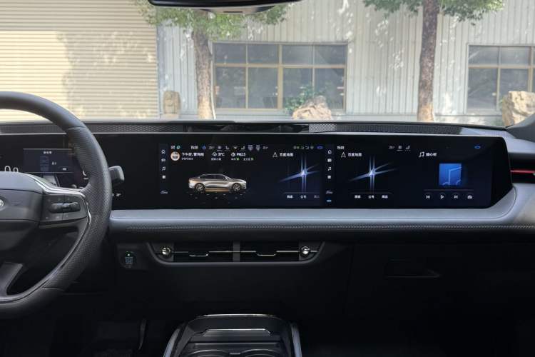 Used Ford Mondeo 2022 Facelift EcoBoost 245 ST-Line Interior 10