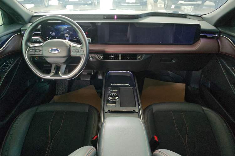 Used Ford Mondeo 2022 EcoBoost 245 Ultimate Model Interior 3
