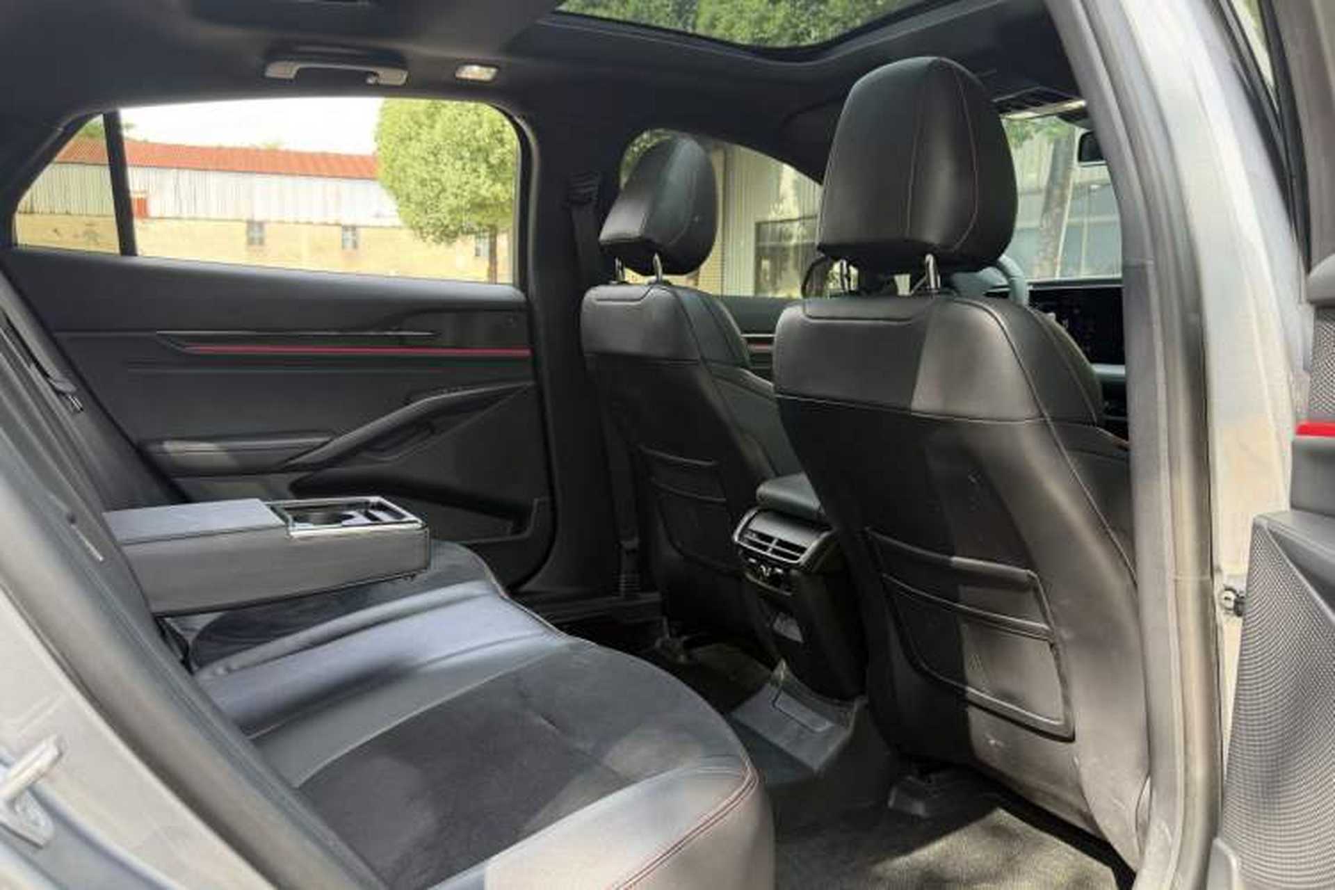 Used Ford Mondeo 2022 Facelift EcoBoost 245 ST-Line Interior 3