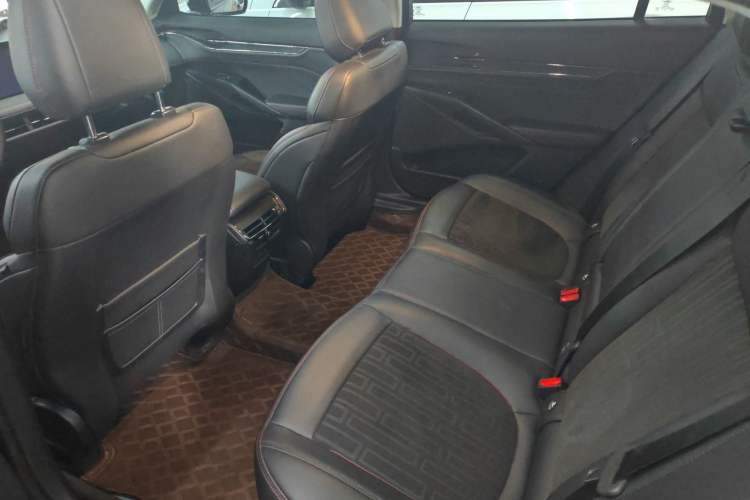 Used Ford Mondeo 2022 Restyled EcoBoost 245 Luxury Version Interior 3