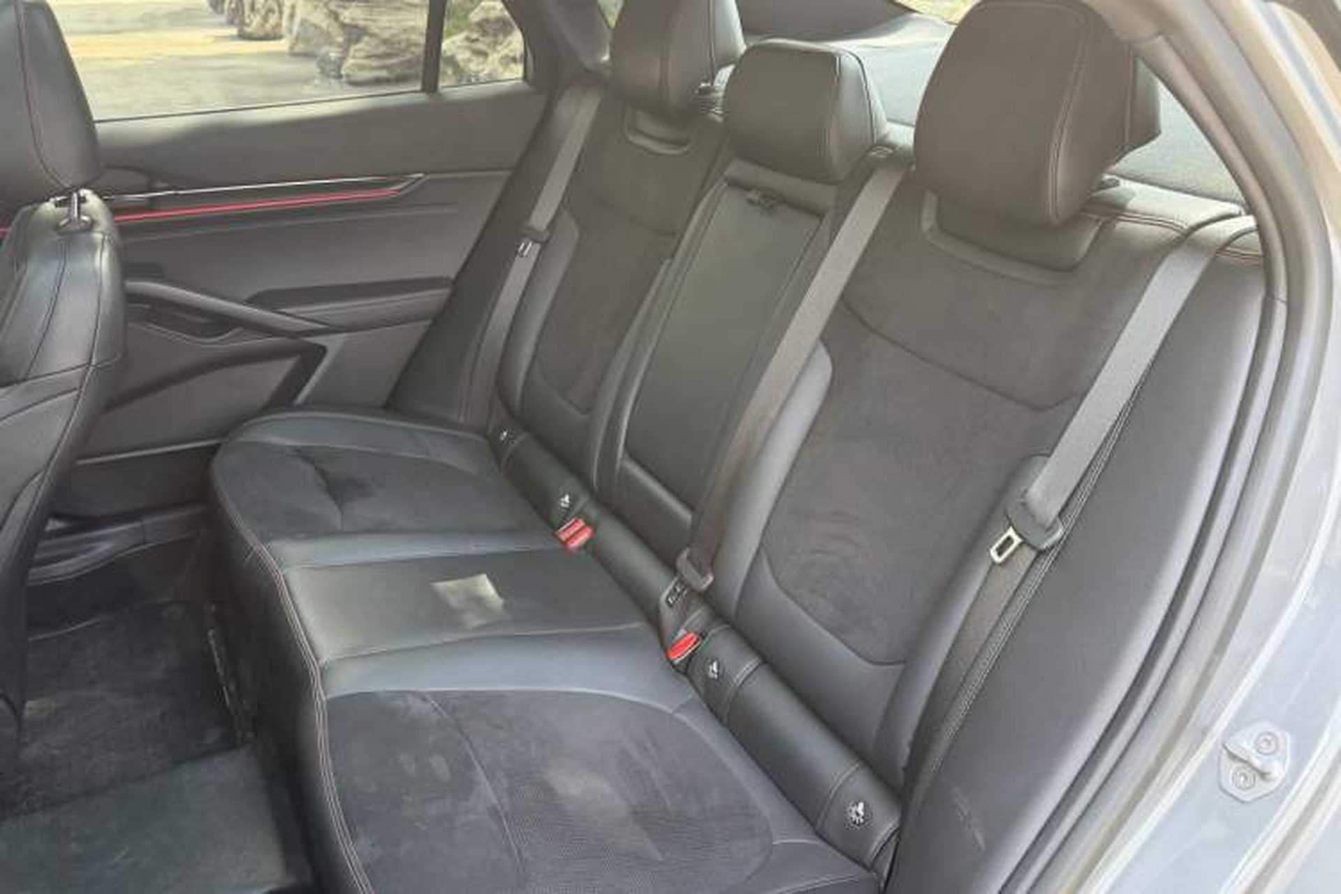 Used Ford Mondeo 2022 Facelift EcoBoost 245 ST-Line Interior 9