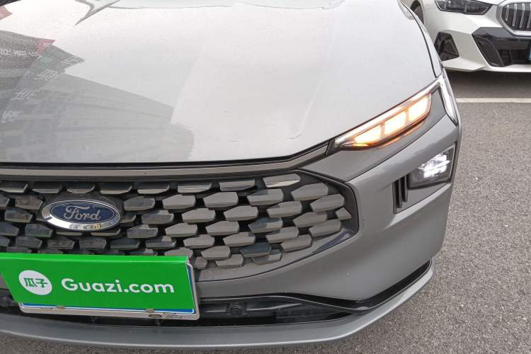 Used Ford Mondeo 2022 Restyled EcoBoost 245 Luxury Version Left Front Headlight