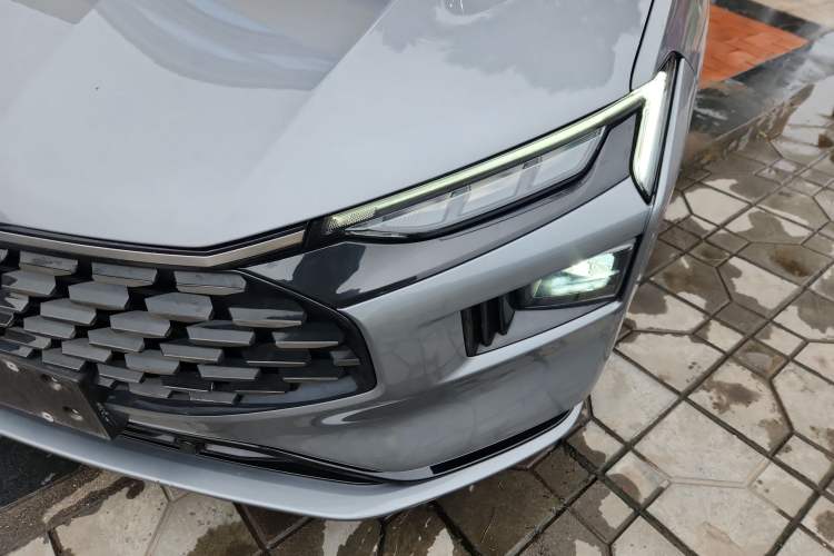 Used Ford Mondeo 2022 Restyled EcoBoost 245 Luxury Version Left Front Headlight