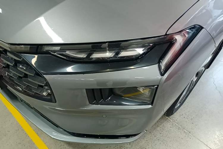 Used Ford Mondeo 2022 Facelifted EcoBoost 245 Ultimate Edition Left Front Headlight