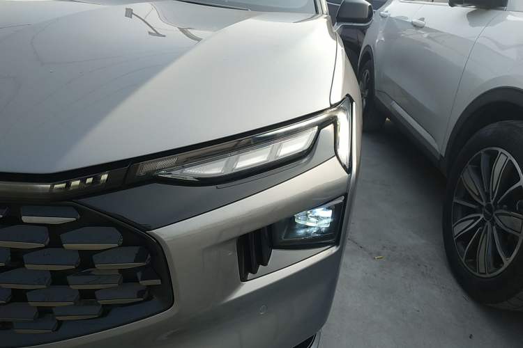 Used Ford Mondeo 2022 EcoBoost 245 Ultimate Model Left Front Headlight