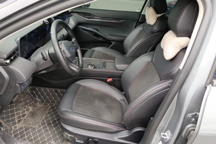Used Ford Mondeo 2022 Restyled EcoBoost 245 Luxury Version Left Front Seat
