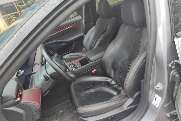 Used Ford Mondeo 2022 Facelifted EcoBoost 245 Ultimate Edition Left Front Seat