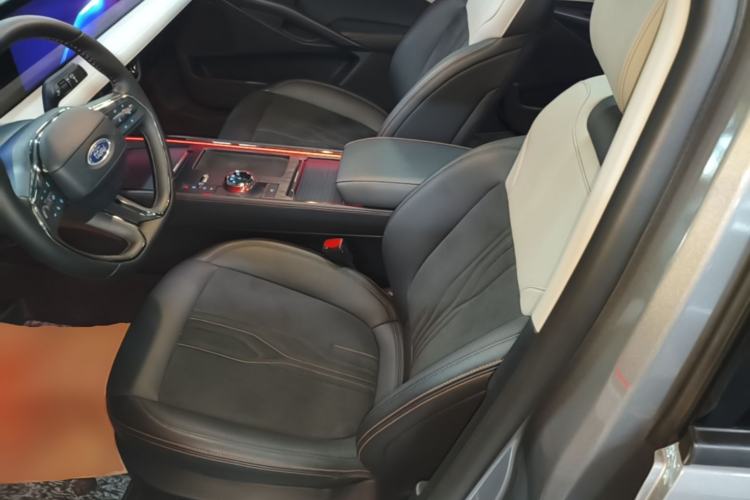 Used Ford Mondeo 2022 Facelifted EcoBoost 245 Ultimate Edition Left Front Seat