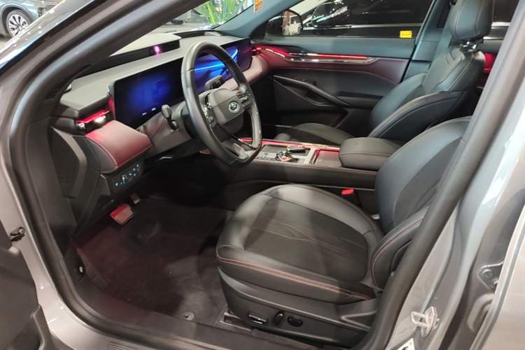 Used Ford Mondeo 2022 EcoBoost 245 Ultimate Model Left Front Seat
