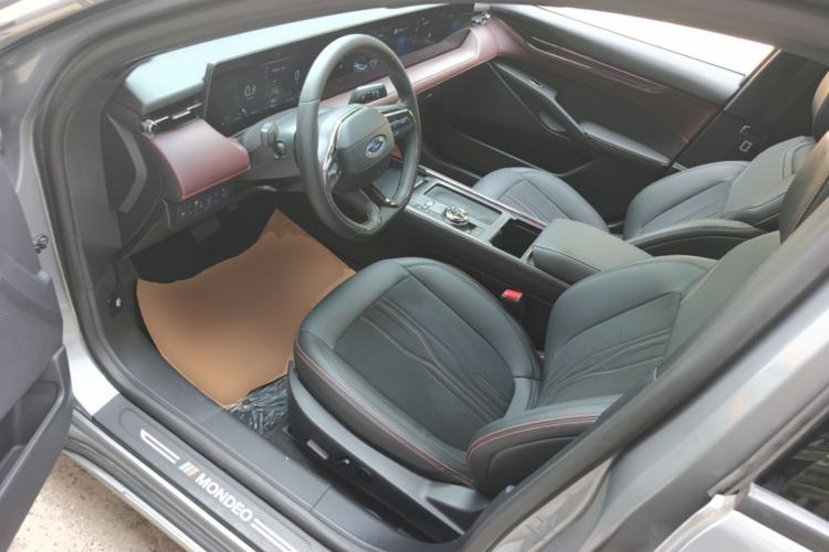 Used Ford Mondeo 2022 Facelifted EcoBoost 245 Ultimate Edition Left Front Seat