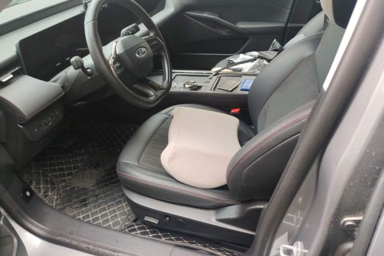 Used Ford Mondeo 2022 Restyled EcoBoost 245 Luxury Version Left Front Seat