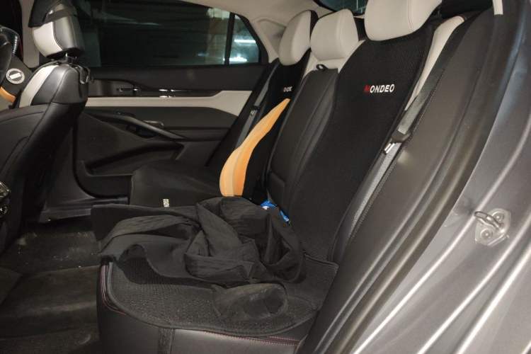 Used Ford Mondeo 2022 EcoBoost 245 Luxury Model Left Rear Seat