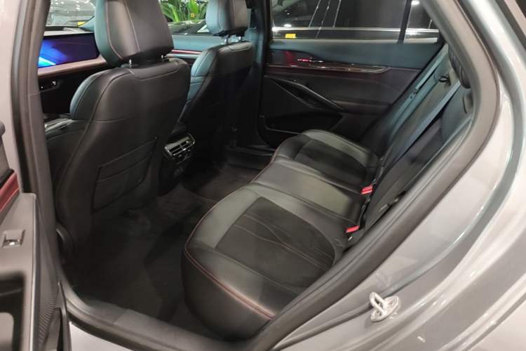 Used Ford Mondeo 2022 EcoBoost 245 Ultimate Model Left Rear Seat