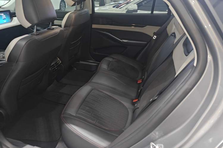 Used Ford Mondeo 2022 Restyled EcoBoost 245 Luxury Version Left Rear Seat