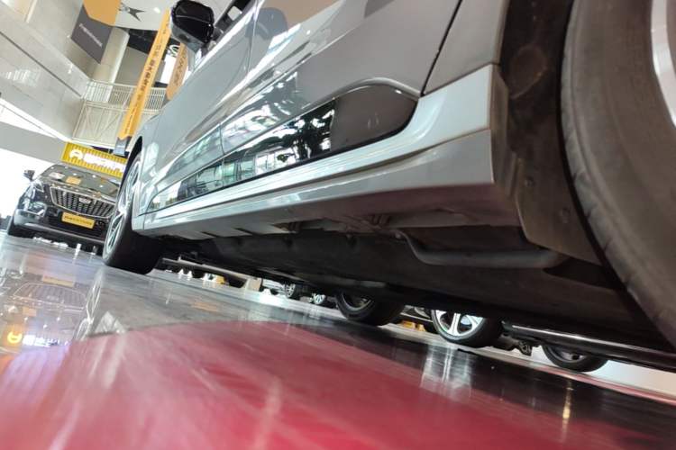 Used Ford Mondeo 2022 EcoBoost 245 Ultimate Model Left Side Sill