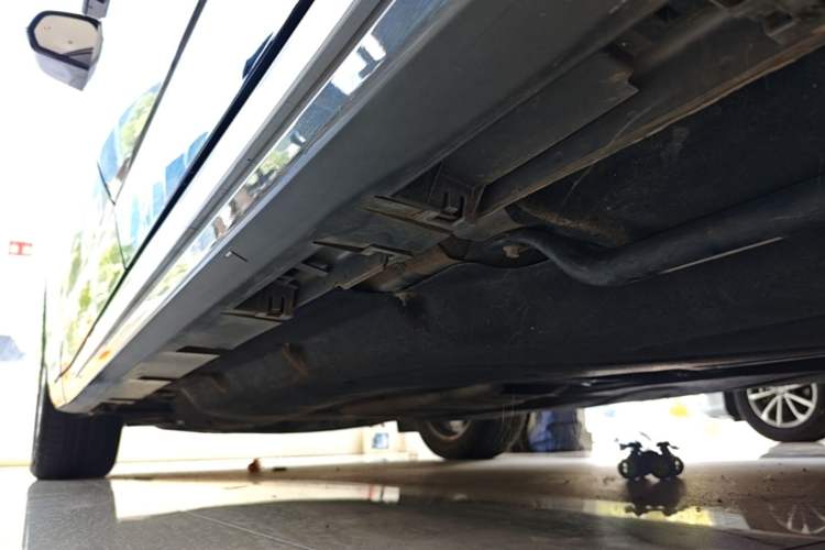 Used Ford Mondeo 2022 Restyled EcoBoost 245 Luxury Version Left Side Sill