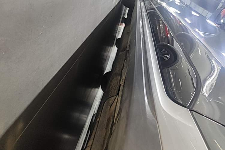 Used Ford Mondeo 2022 Restyled EcoBoost 245 Luxury Version Left Side Sill