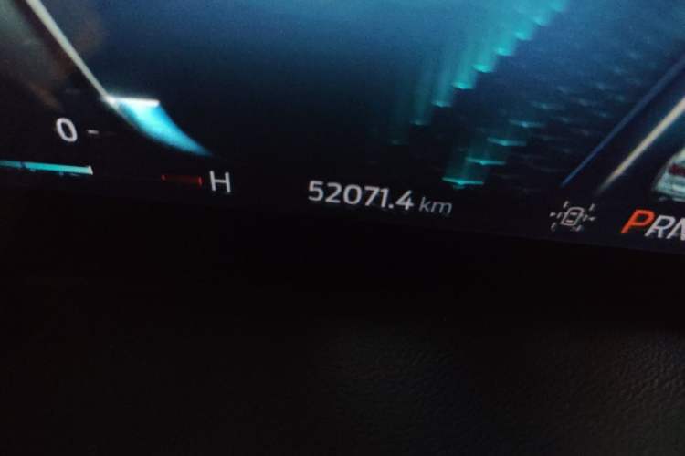 Used Ford Mondeo 2022 EcoBoost 245 Luxury Model Odometer Close Up