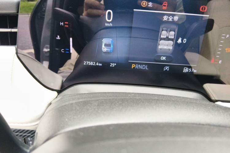 Used Ford Mondeo 2022 Facelifted EcoBoost 245 Fashion Edition Odometer Close Up