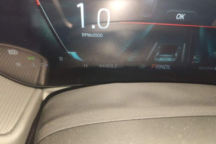 Used Ford Mondeo 2022 Restyled EcoBoost 245 Luxury Version Odometer Close Up
