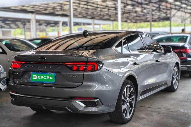Used Ford Mondeo 2022 EcoBoost 245 Ultimate Model Rear Right 45 Deg