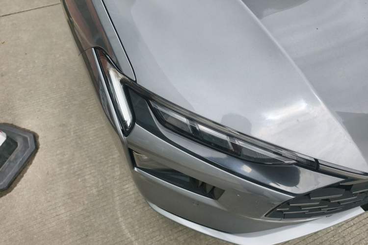 Used Ford Mondeo 2022 Restyled EcoBoost 245 Luxury Version Right Front Headlight