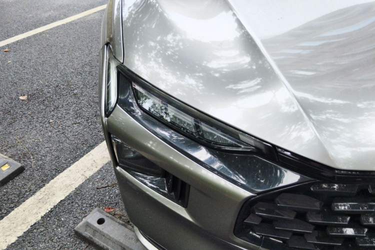 Used Ford Mondeo 2022 Facelifted EcoBoost 245 Fashion Edition Right Front Headlight