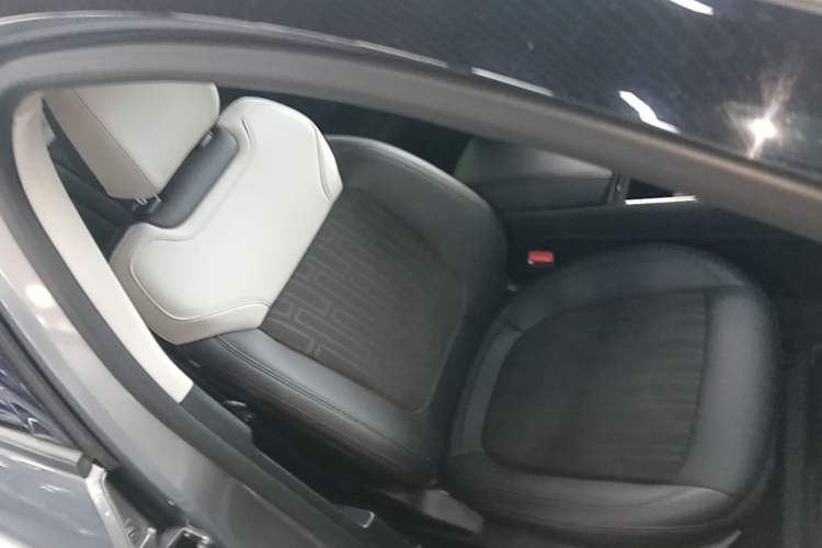 Used Ford Mondeo 2022 Restyled EcoBoost 245 Luxury Version Right Front Seat
