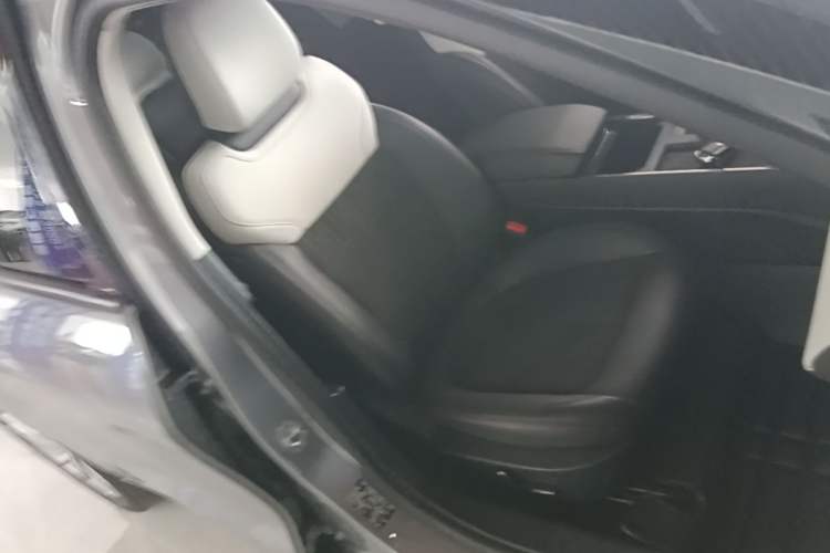 Used Ford Mondeo 2022 Restyled EcoBoost 245 Luxury Version Right Front Seat