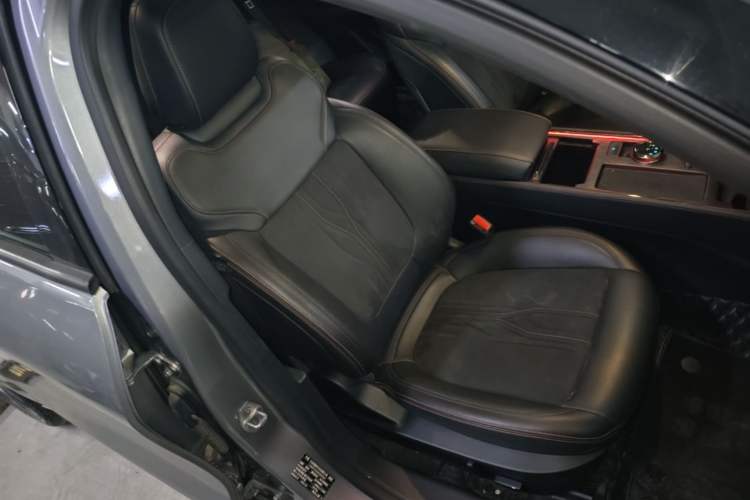 Used Ford Mondeo 2022 EcoBoost 245 Ultimate Model Right Front Seat